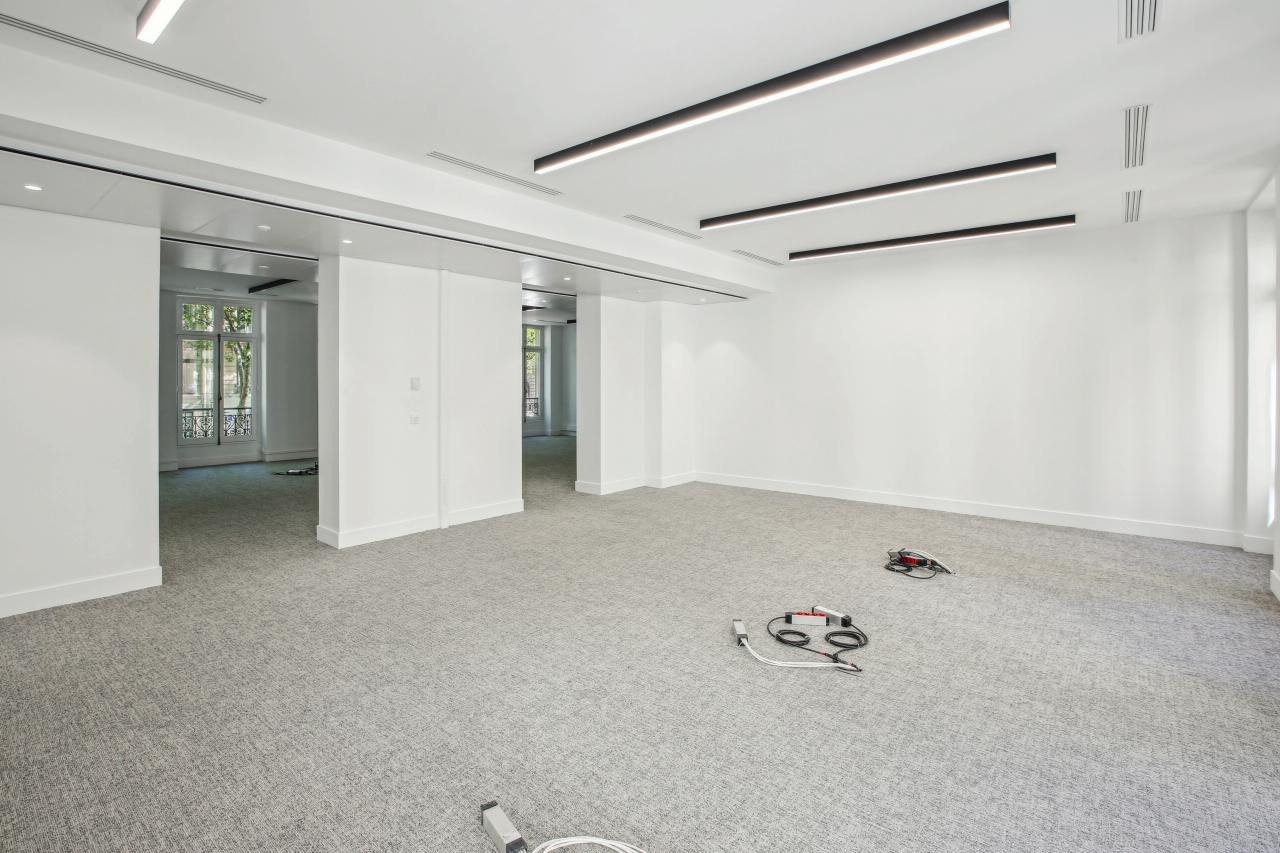Bureau Paris 366m² Location bureau Paris OLBUR2423422 1